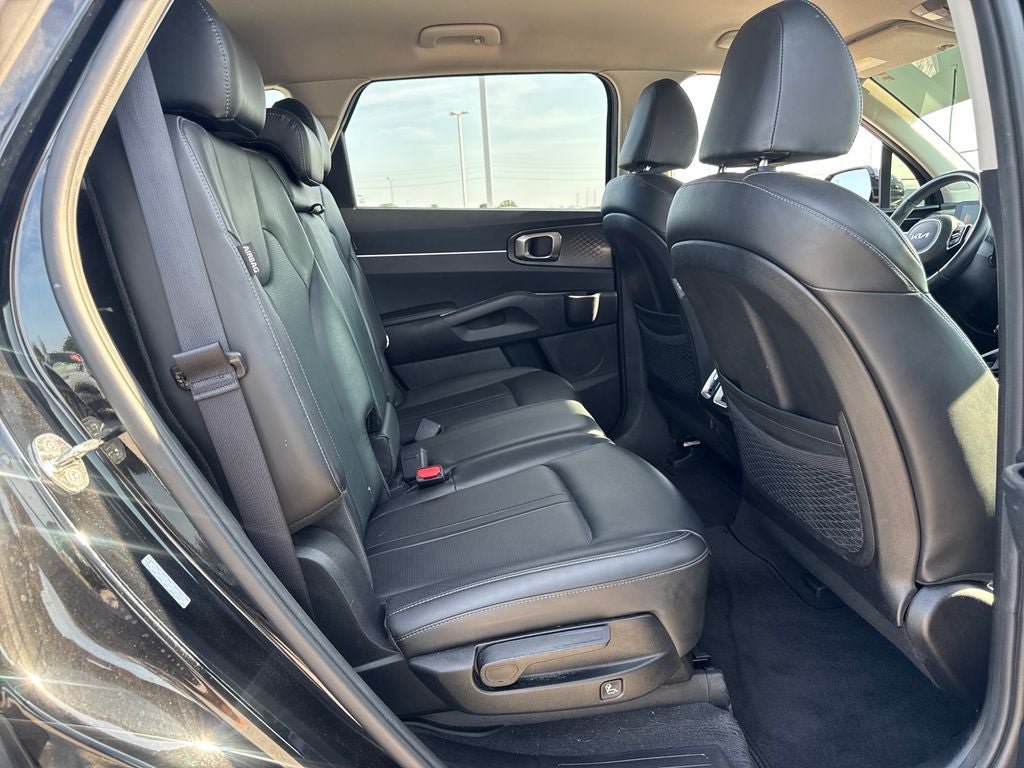 Used 2024 Kia Sorento S AWD/4WD image 13