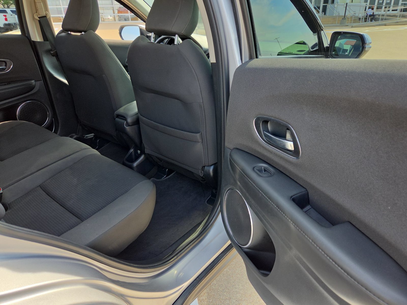 Used 2019 Honda HR-V EX image 26