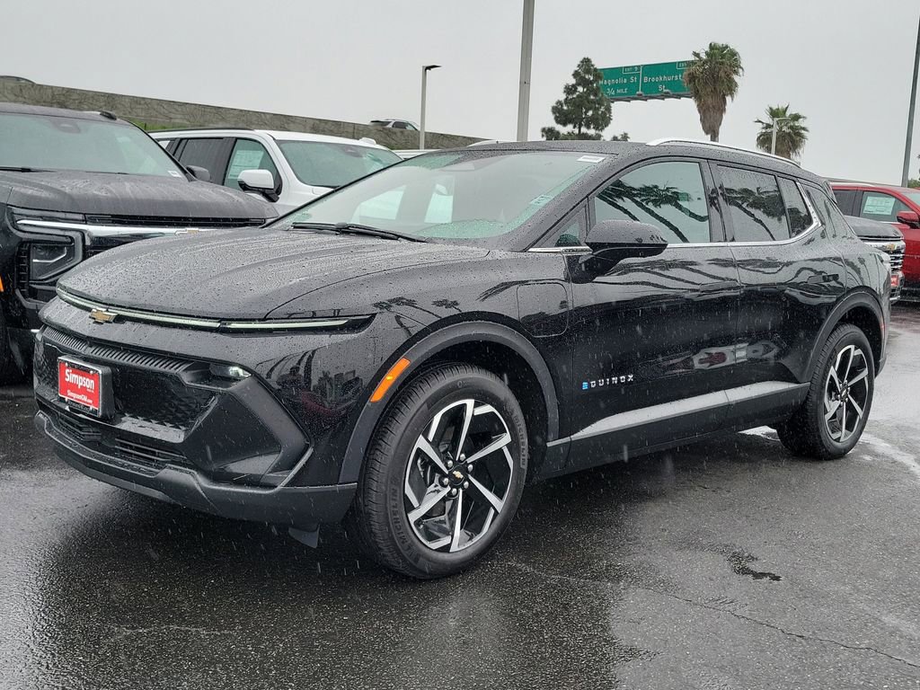 Used 2026 Chevrolet Equinox EV LT image 25
