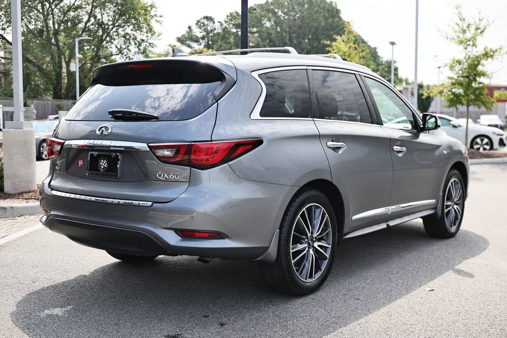 Used 2019 INFINITI QX60 Luxe w/ Sensory Package AWD/4WD image 7