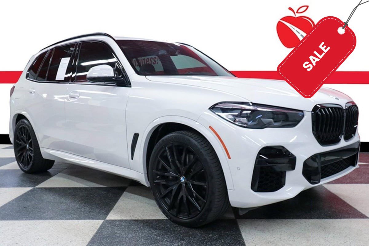 Used 2023 BMW X5 xDrive40i w/ M Sport Package AWD/4WD image 1