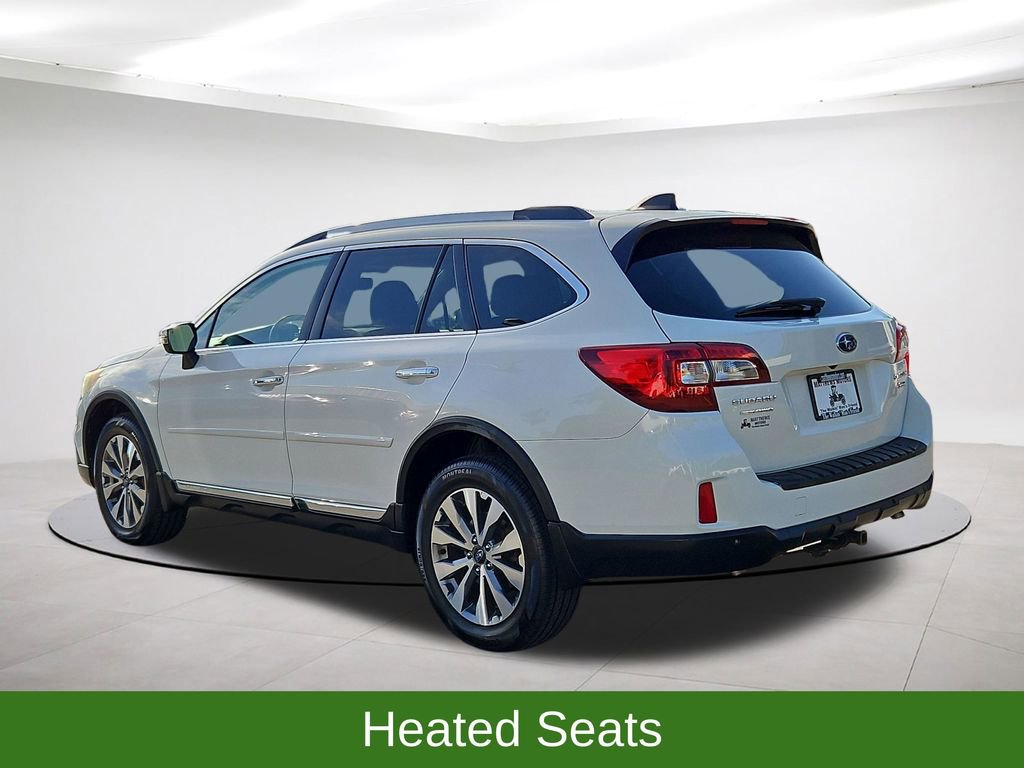 Used 2017 Subaru Outback 3.6R Touring image 5