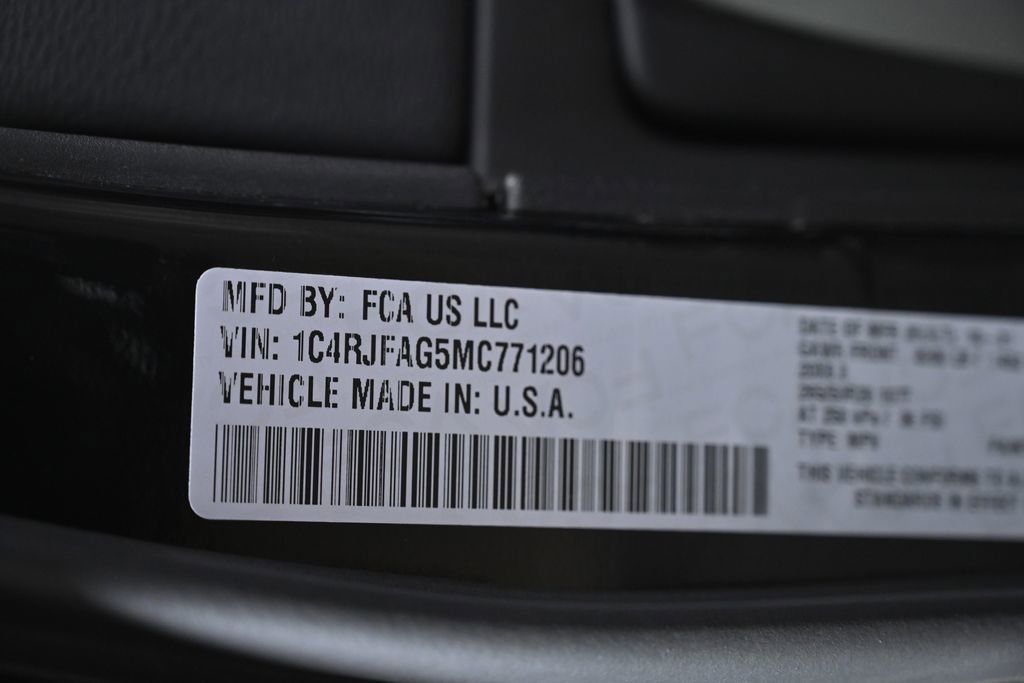 Used 2021 Jeep Grand Cherokee Freedom Edition image 31