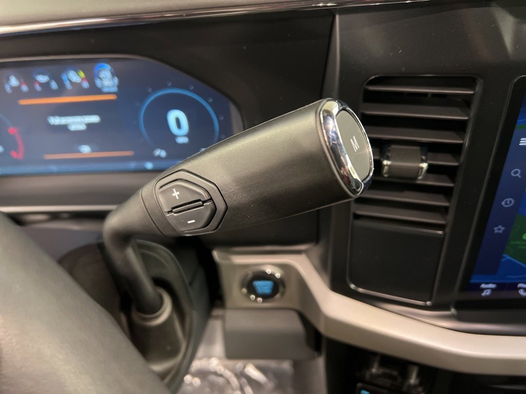 New 2026 Ford F250 XLT w/ XLT Premium Package image 23