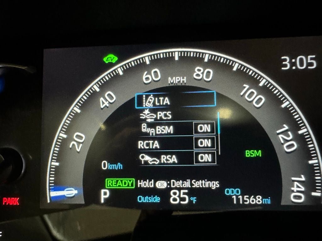 Used 2025 Toyota RAV4 XSE w/ Weather Package AWD/4WD image 24
