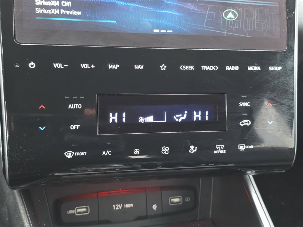 Used 2024 Hyundai Tucson Limited image 30