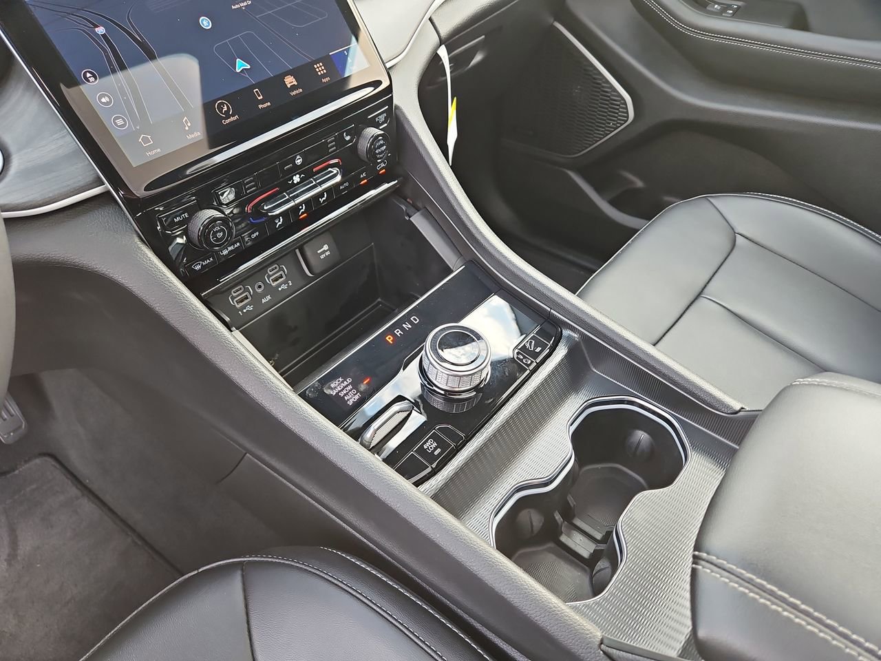 New 2024 Jeep Grand Cherokee Limited 4xe image 34