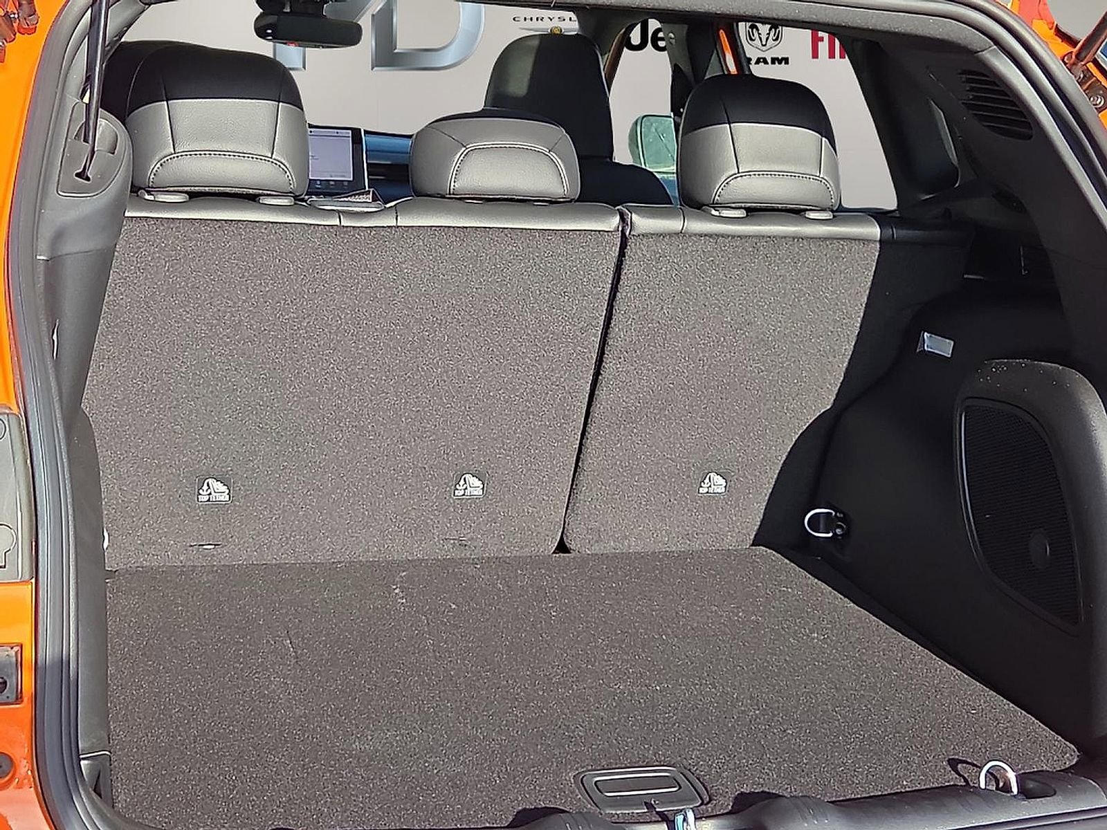 New 2026 Jeep Compass Trailhawk image 8