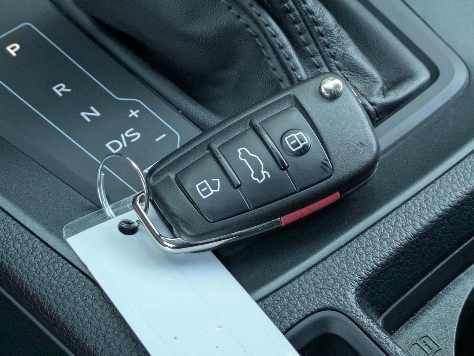 Used 2023 Audi Q3 2.0T Premium w/ Black Optic Sport Package image 31