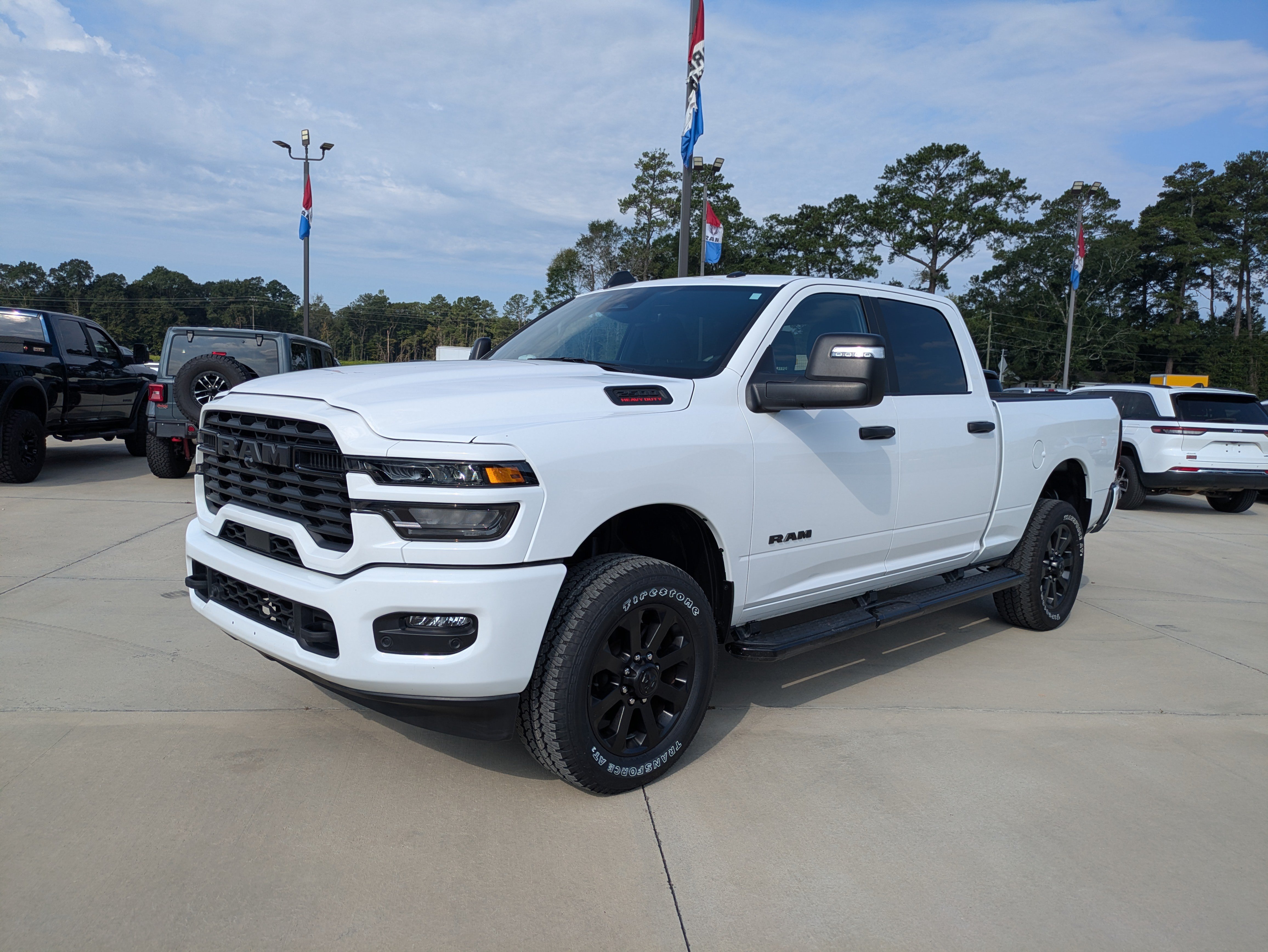 Used 2025 RAM 2500 Big Horn AWD/4WD image 4