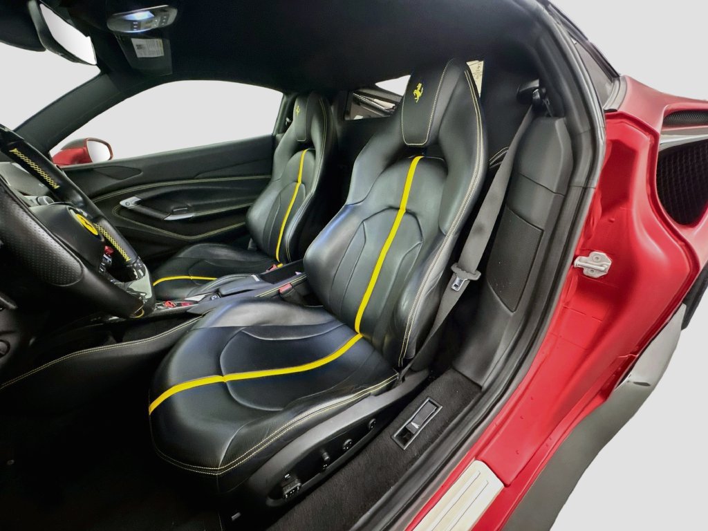 Used 2020 Ferrari F8 Tributo RWD image 22