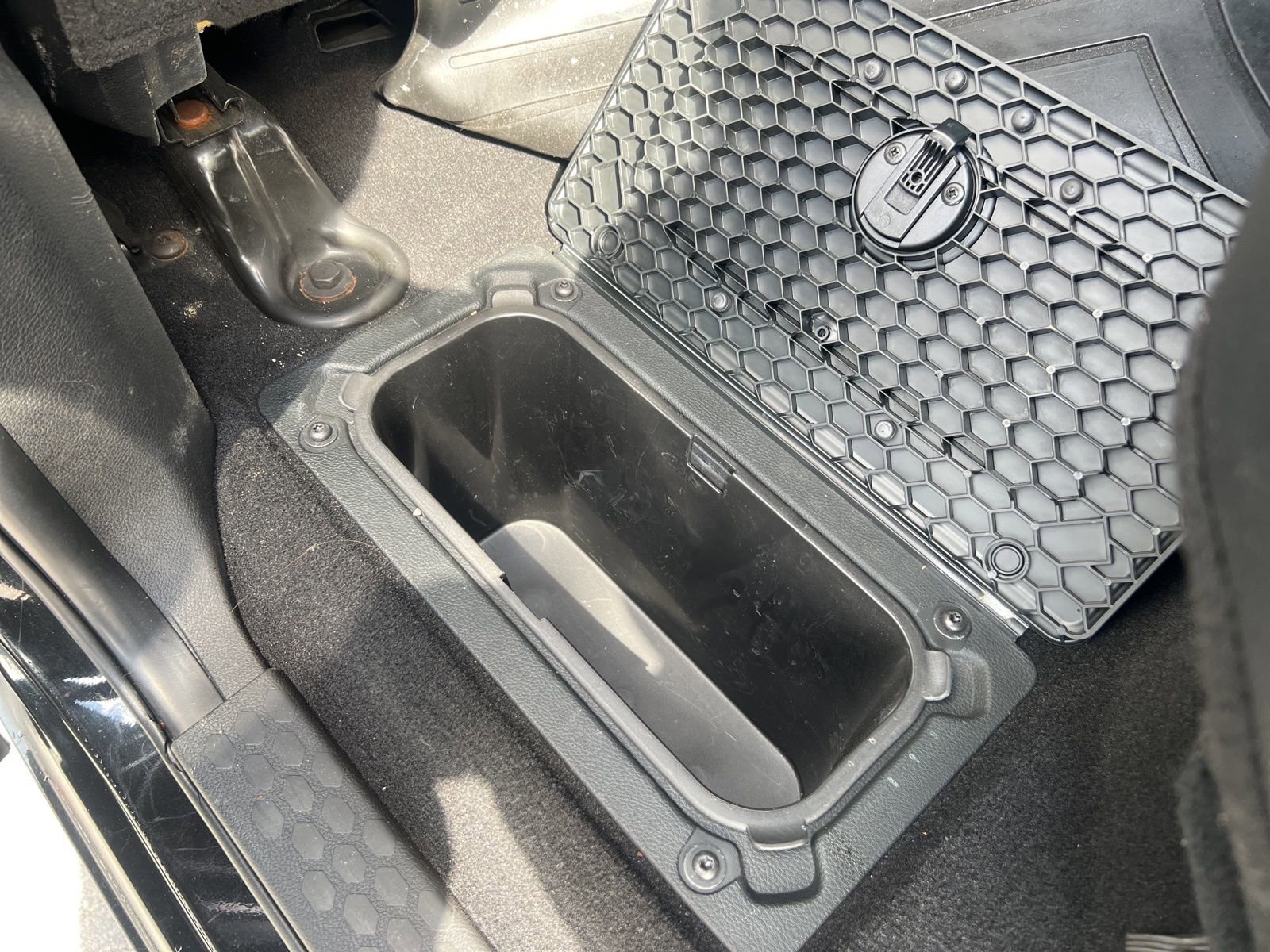 Used 2018 RAM 3500 Laramie image 28