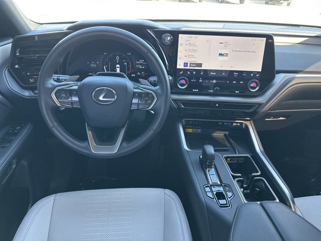 Used 2025 Lexus TX 350 AWD w/ Technology Package image 17