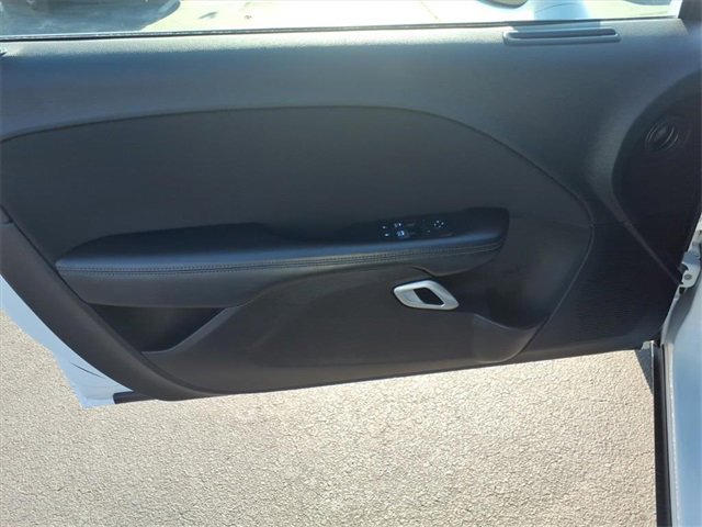 Used 2022 Dodge Challenger GT image 9