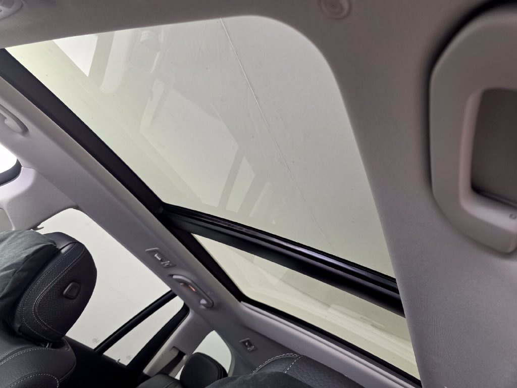 New 2026 Mercedes-Benz GLS 450 4MATIC image 9