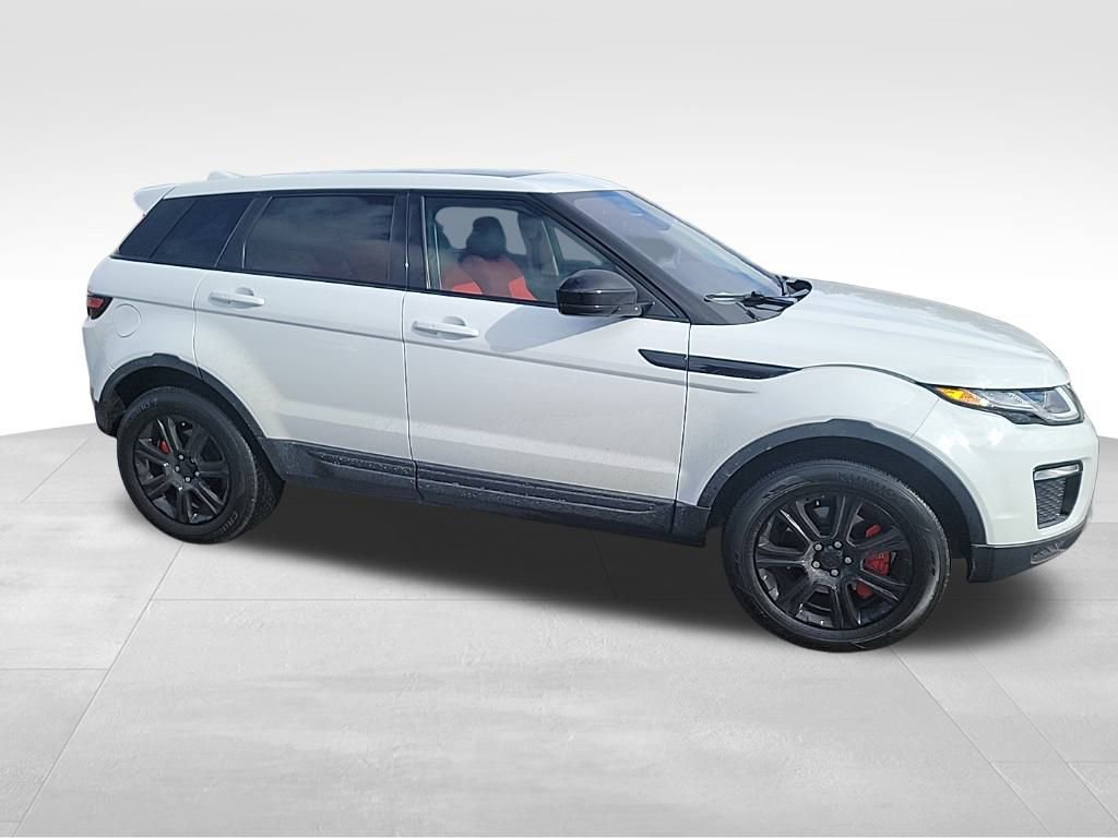 Used 2017 Land Rover Range Rover Evoque SE Premium image 21