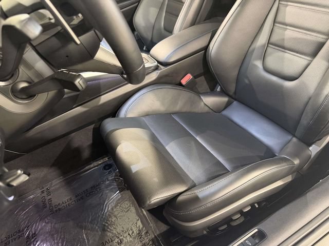 Certified 2022 Porsche 911 Turbo S AWD/4WD image 5