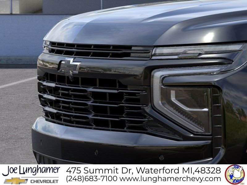 New 2026 Chevrolet Suburban RST AWD/4WD image 13