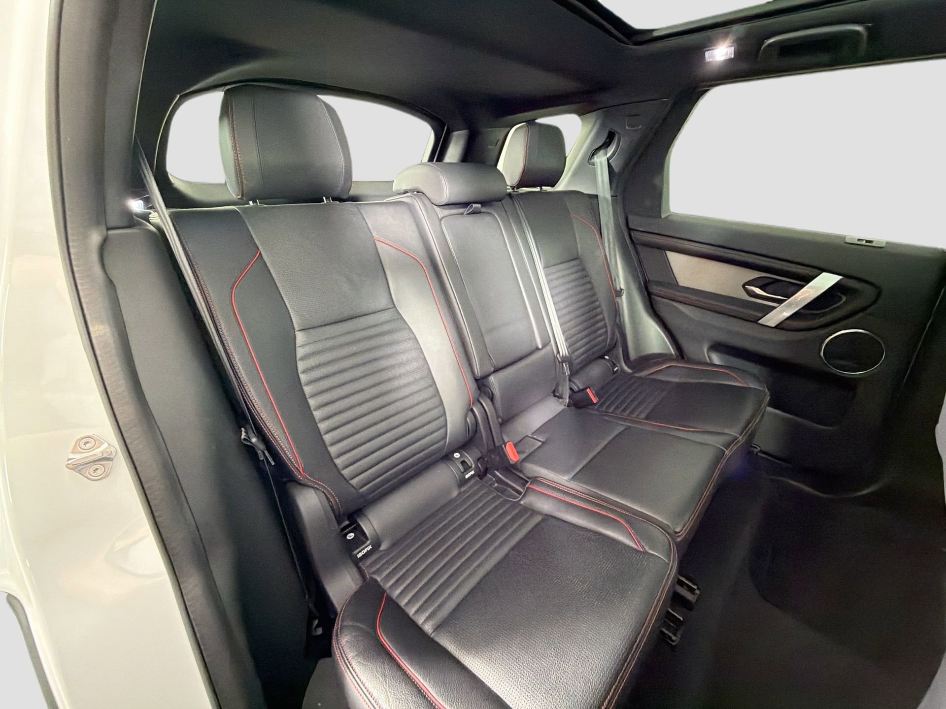 Used 2022 Land Rover Discovery Sport S R-Dynamic image 29