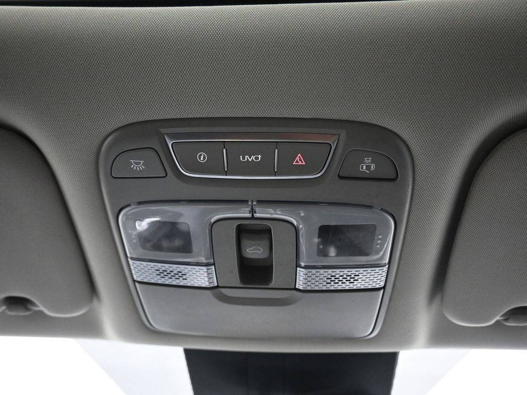 Used 2022 Kia Telluride S image 26