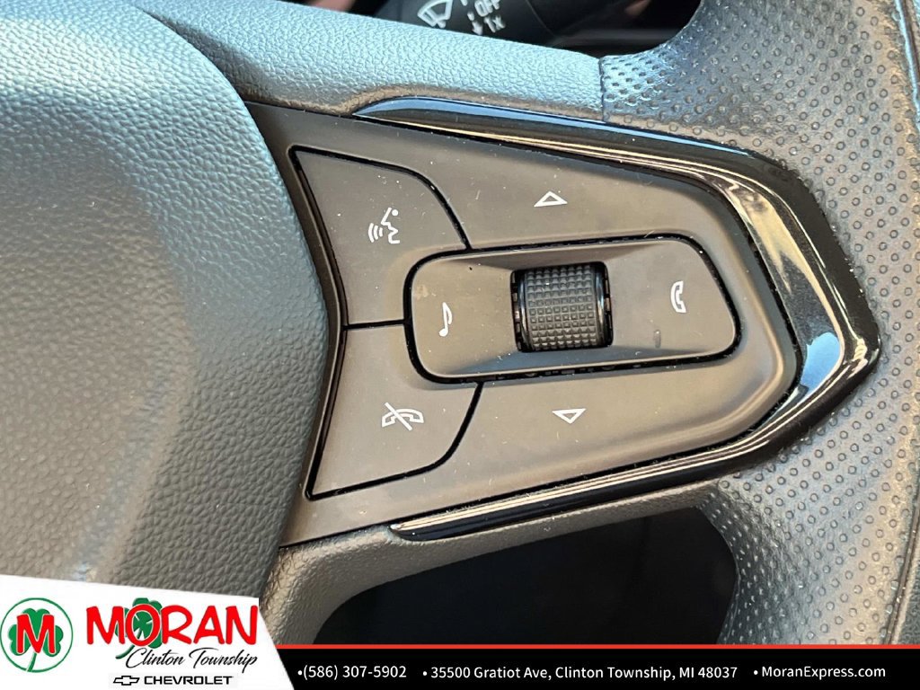 Certified 2024 Chevrolet Trax LT FWD image 24