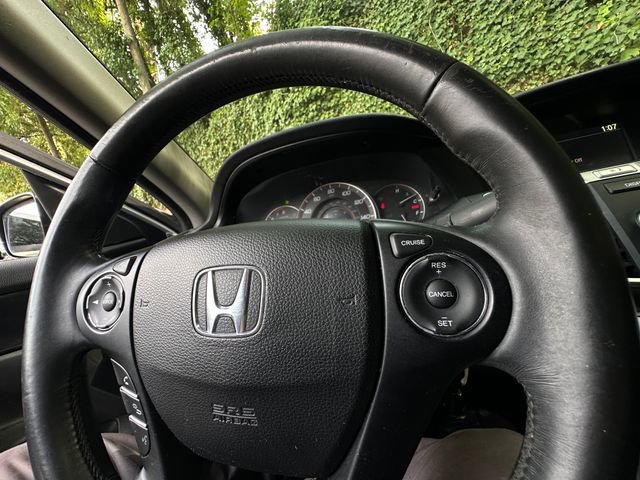 Used 2015 Honda Accord Sport image 17