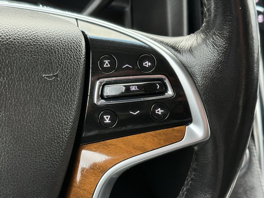 Used 2017 Cadillac Escalade Luxury image 31