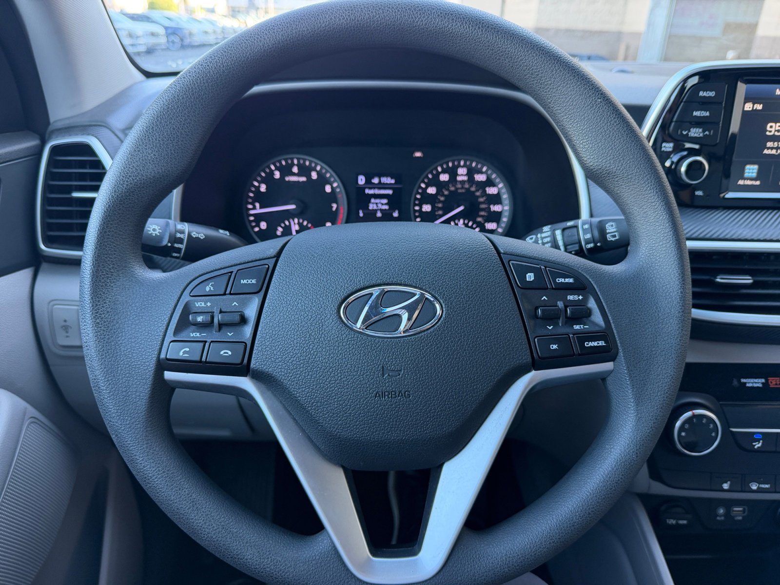 Used 2020 Hyundai Tucson Value FWD image 9