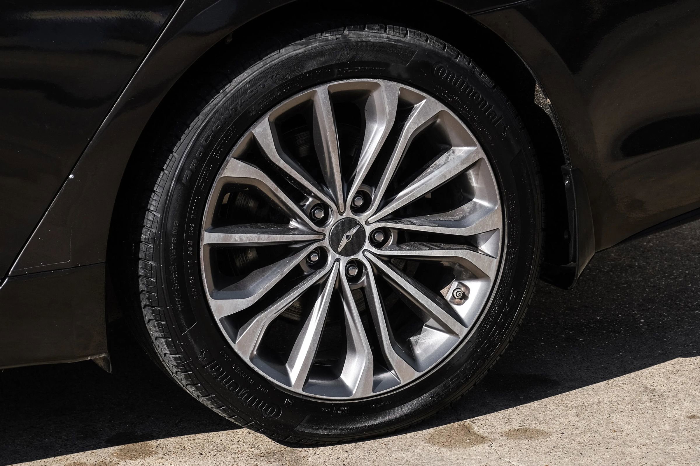 Used 2015 Hyundai Genesis 3.8 w/ Option Group 02 image 53