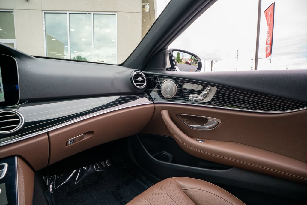Used 2021 Mercedes-Benz E 350 Sedan image 42