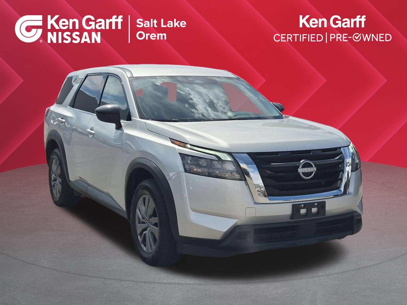 Certified 2024 Nissan Pathfinder S AWD/4WD image 1