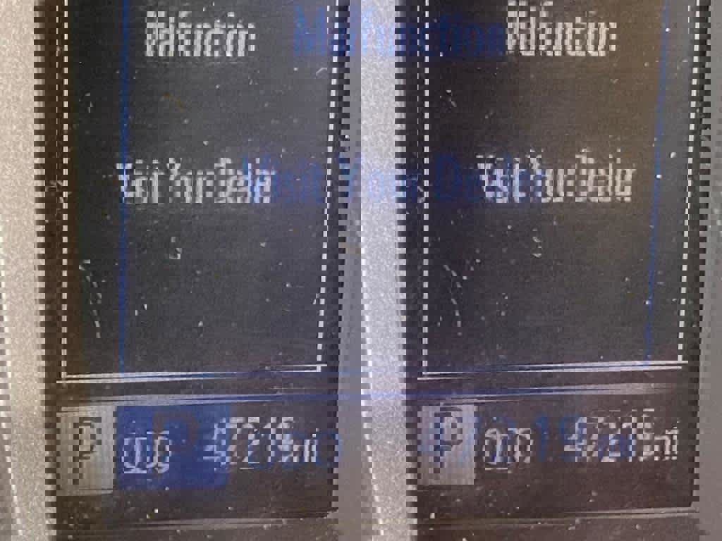 Used 2020 Toyota Tacoma TRD Sport w/ Technology Package image 17