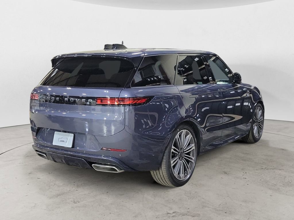 New 2026 Land Rover Range Rover Sport Dynamic SE image 5