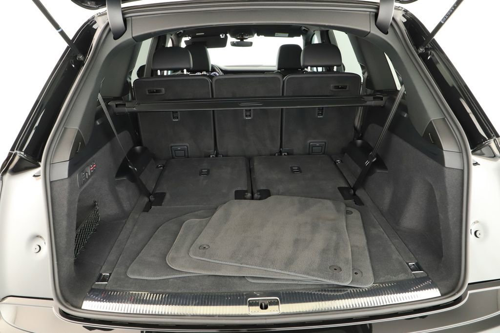 Certified 2023 Audi Q7 3.0T Prestige w/ Prestige Package AWD/4WD image 34