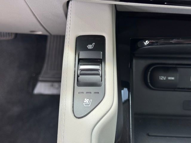 Used 2020 Kia Telluride EX w/ Towing Package FWD image 25