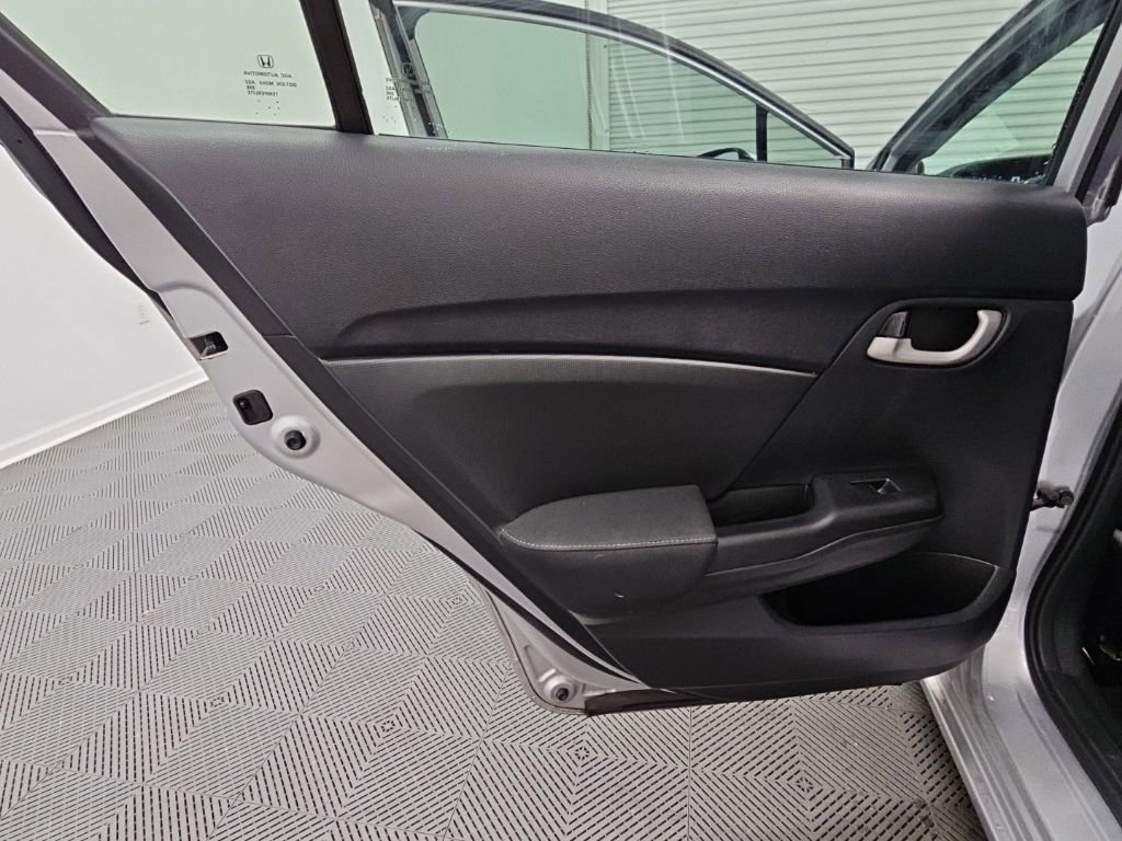 Used 2015 Honda Civic SE image 24