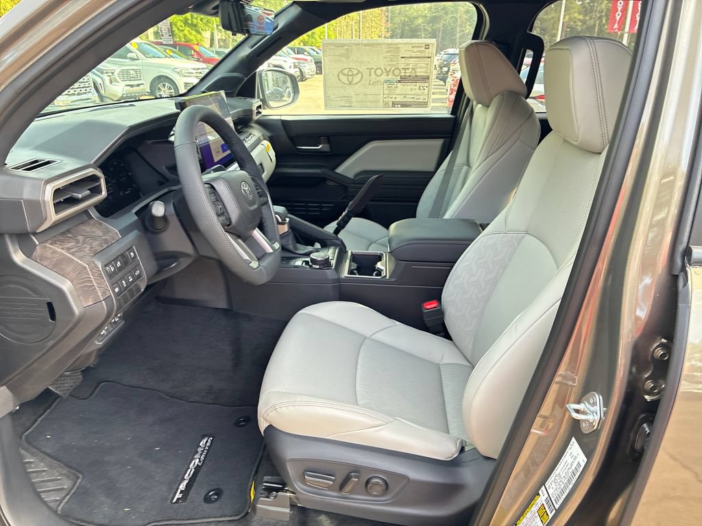 New 2026 Toyota Tacoma Limited AWD/4WD image 15