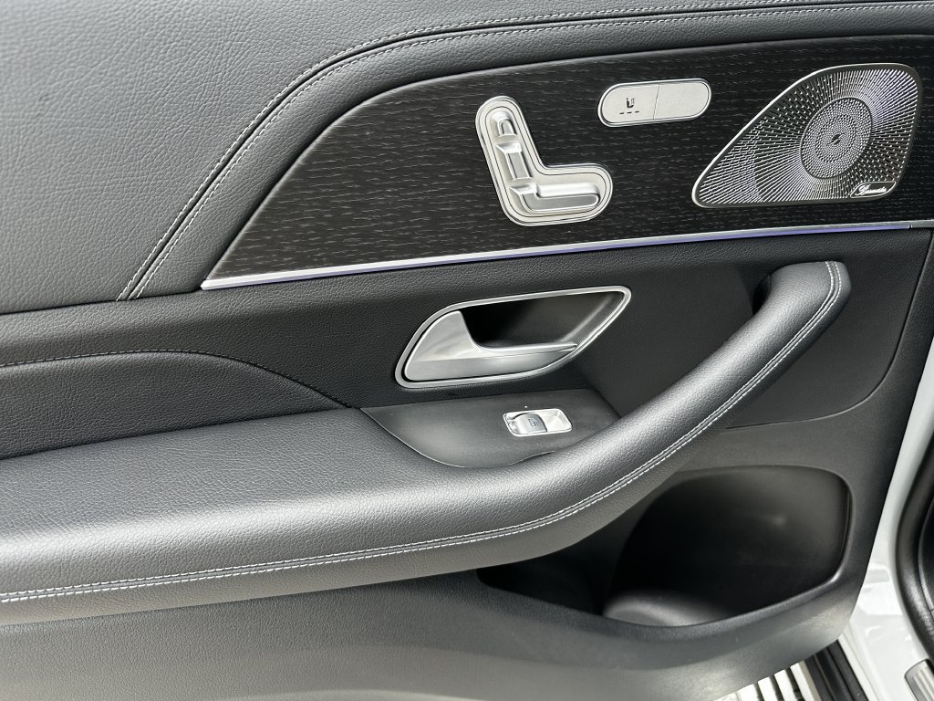 Certified 2024 Mercedes-Benz GLS 580 4MATIC image 26