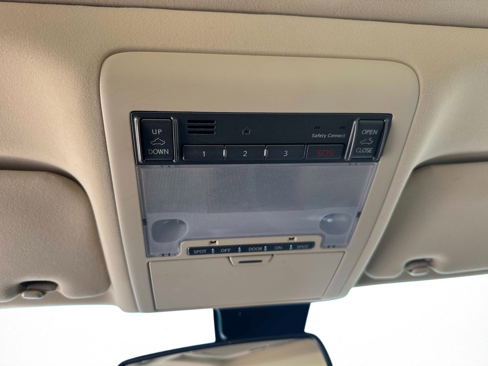 Used 2012 Lexus LS 460 w/ Comfort Pkg image 26