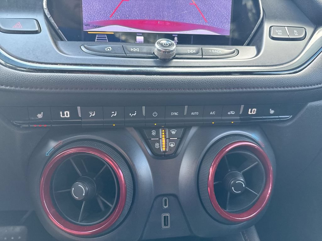 Used 2019 Chevrolet Blazer RS AWD/4WD image 17