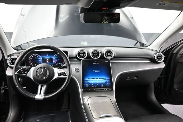 Used 2022 Mercedes-Benz C 300 Sedan image 16