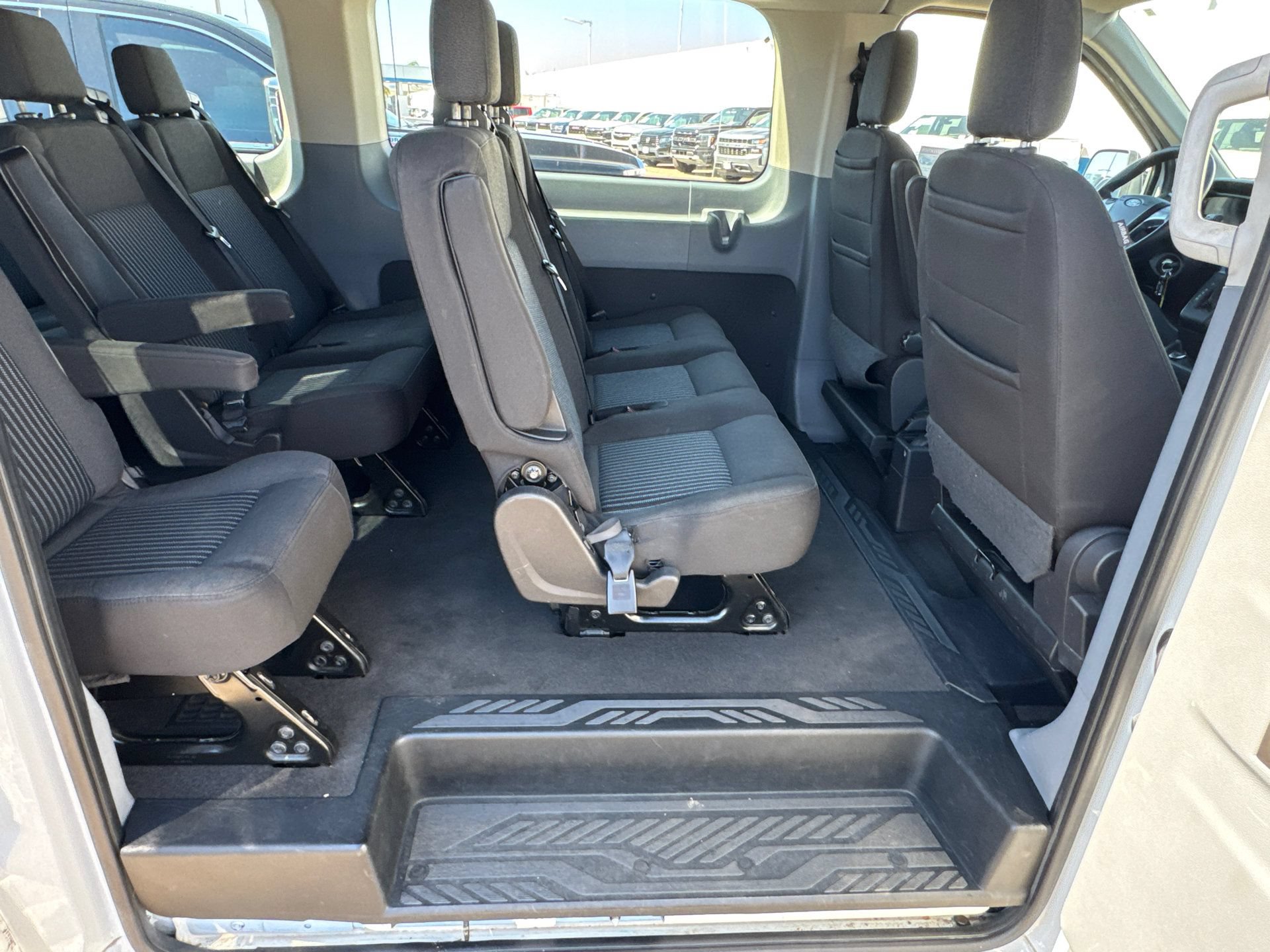Used 2019 Ford Transit 350 XLT RWD image 14