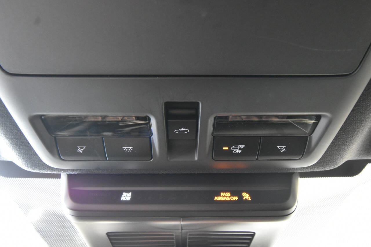 Used 2025 MAZDA MAZDA3 Carbon image 30