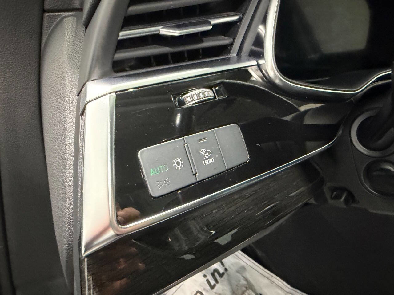 Used 2021 Audi Q7 3.0T Premium Plus image 31