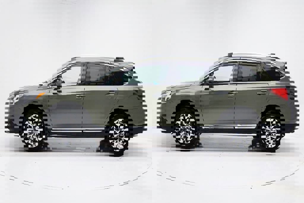 Used 2017 Subaru Outback 2.5i Touring w/ Popular Package #5A image 6