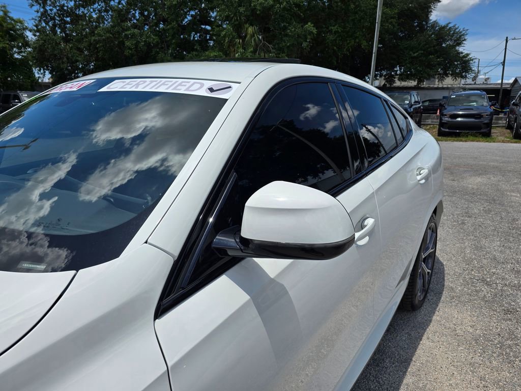Used 2025 BMW X6 xDrive40i AWD/4WD image 10