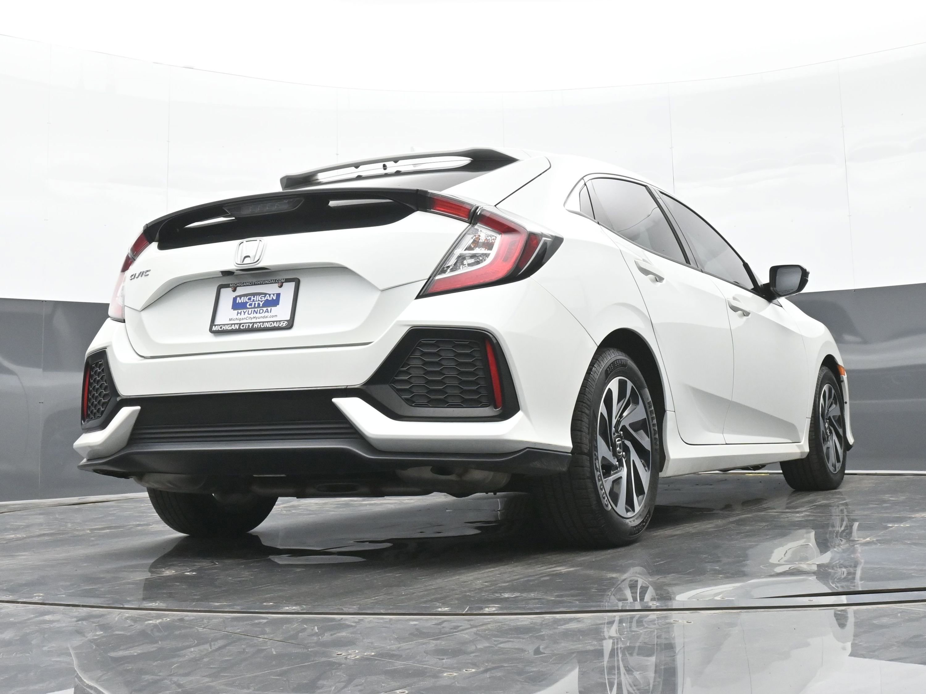 Used 2019 Honda Civic LX image 38