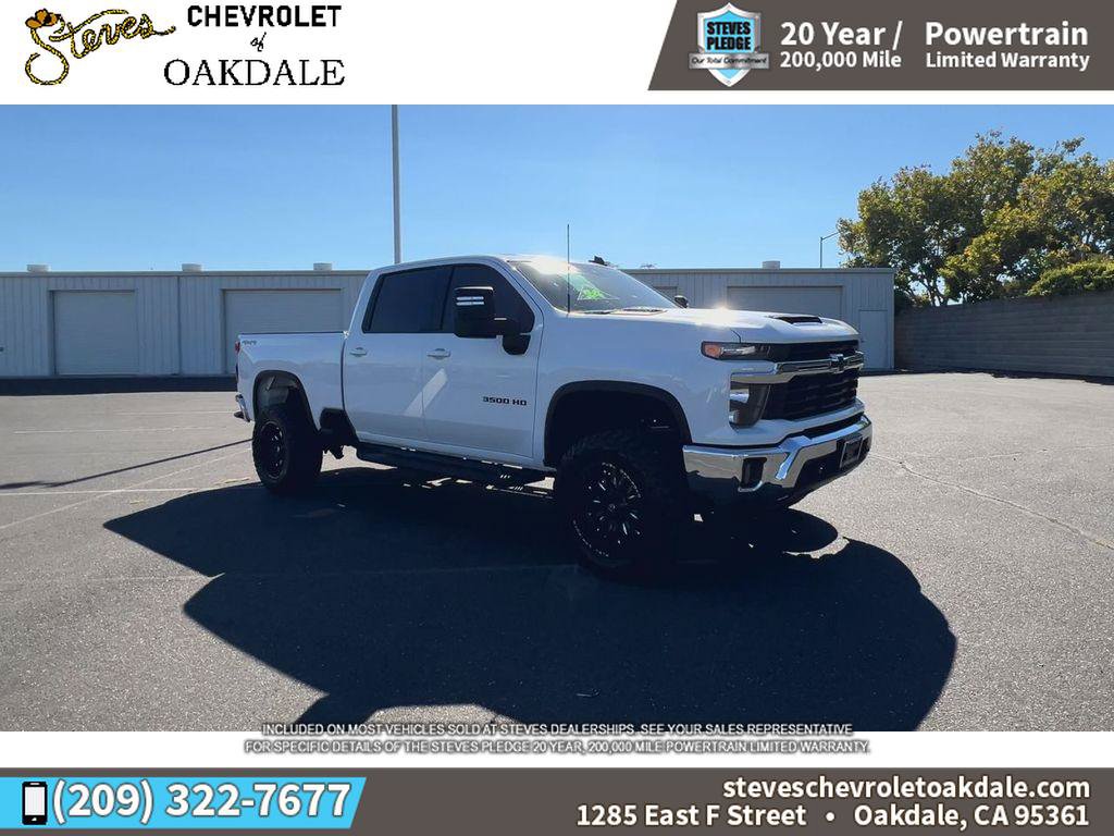 Used 2024 Chevrolet Silverado 3500 LT w/ Convenience Package AWD/4WD image 2