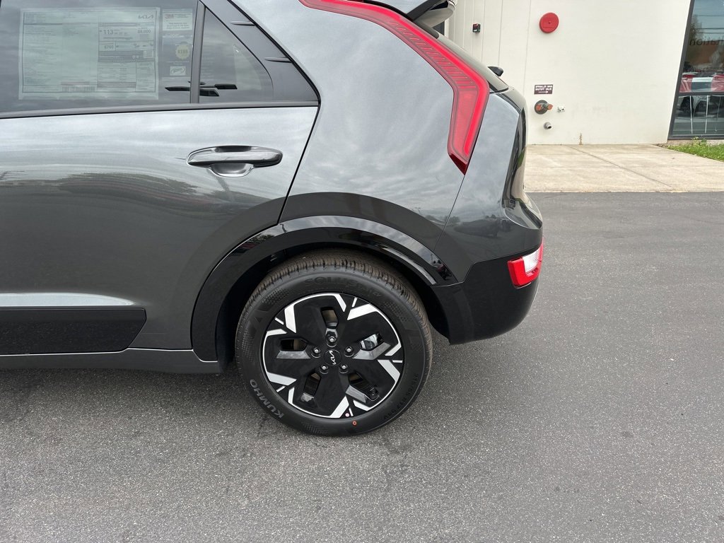 New 2025 Kia Niro Wind w/ Wind Preserve Package image 10