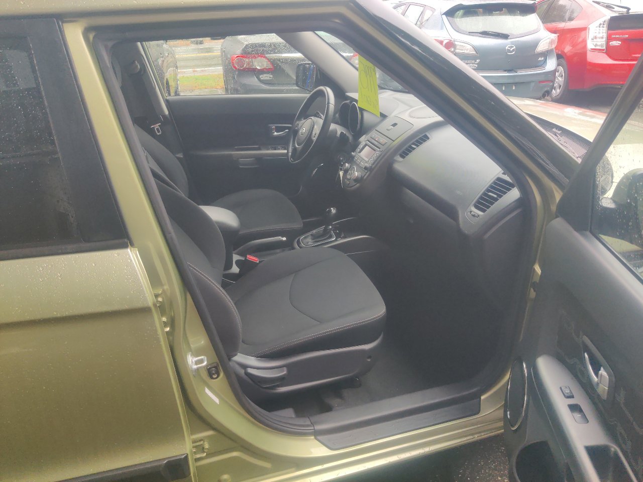 Used 2012 Kia Soul + image 17